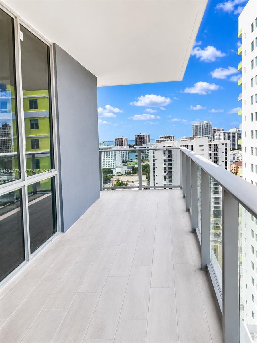 1010 SW 2nd Ave # 1809, Miami, FL 33130 — zdjęcie 5