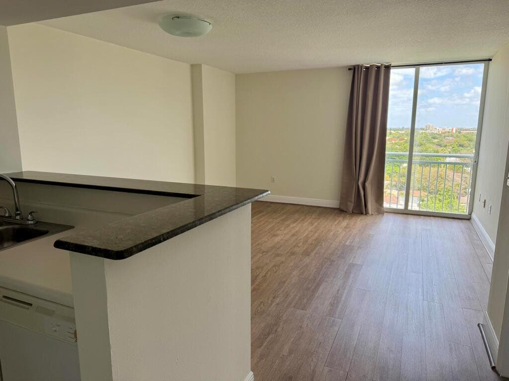 3000 Coral Way # 1007, Miami, FL 33145 — zdjęcie 2
