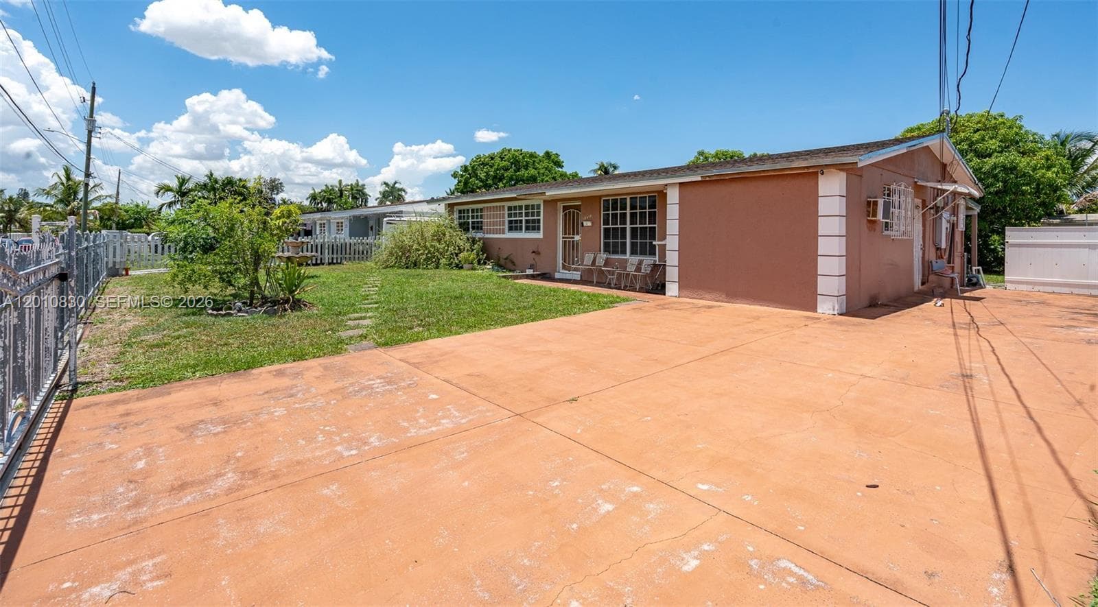 18010 NW 48th Ct, Miami Gardens, FL 33055 — zdjęcie 3