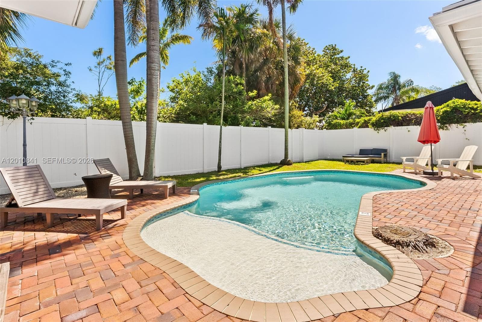 1315 NE 5th Ter, Fort Lauderdale, FL 33304 — zdjęcie 3