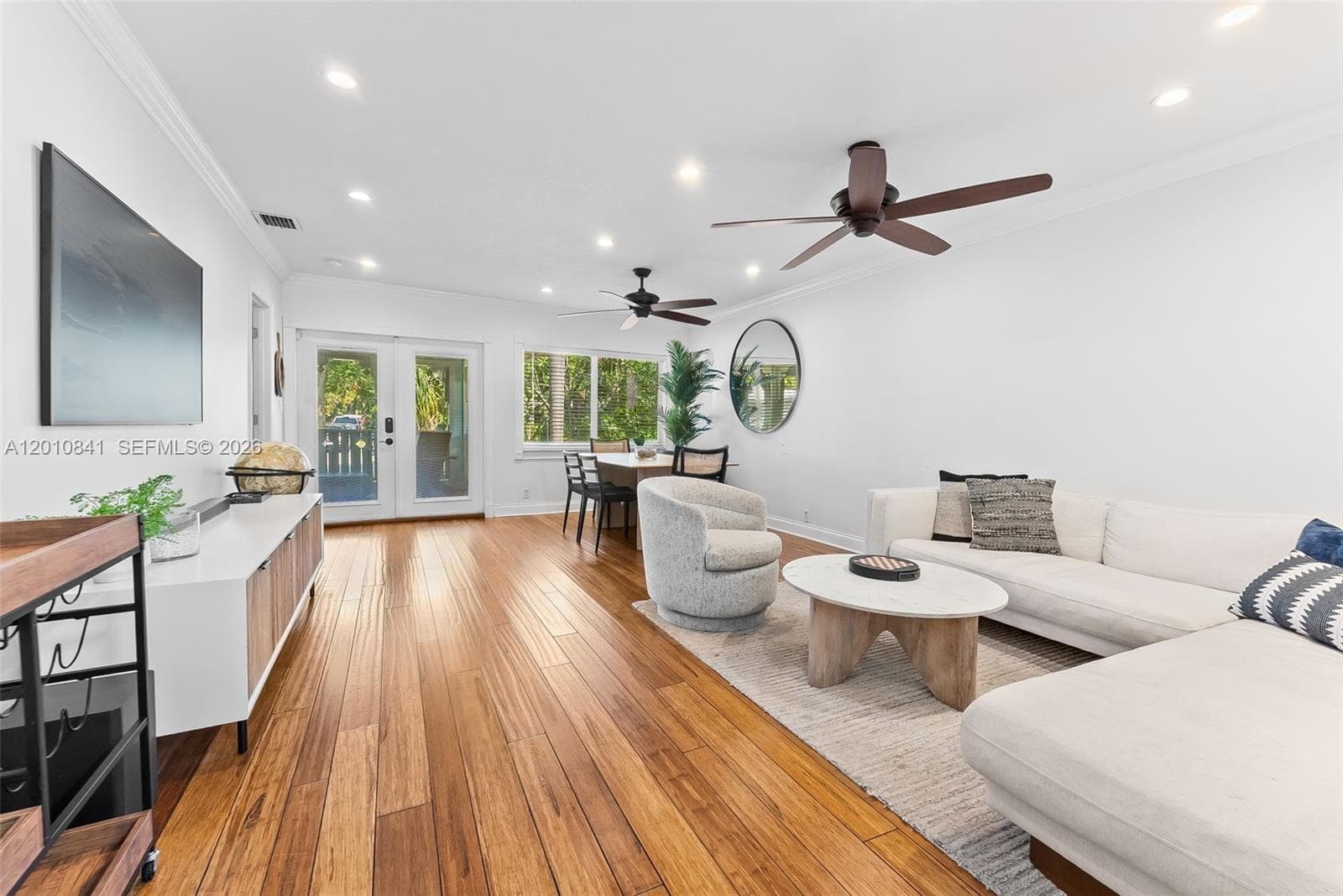 1315 NE 5th Ter, Fort Lauderdale, FL 33304 — zdjęcie 4
