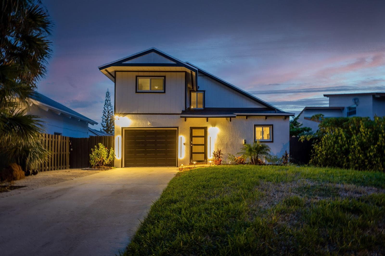 2541 Southridge Road, Delray Beach, FL 33444