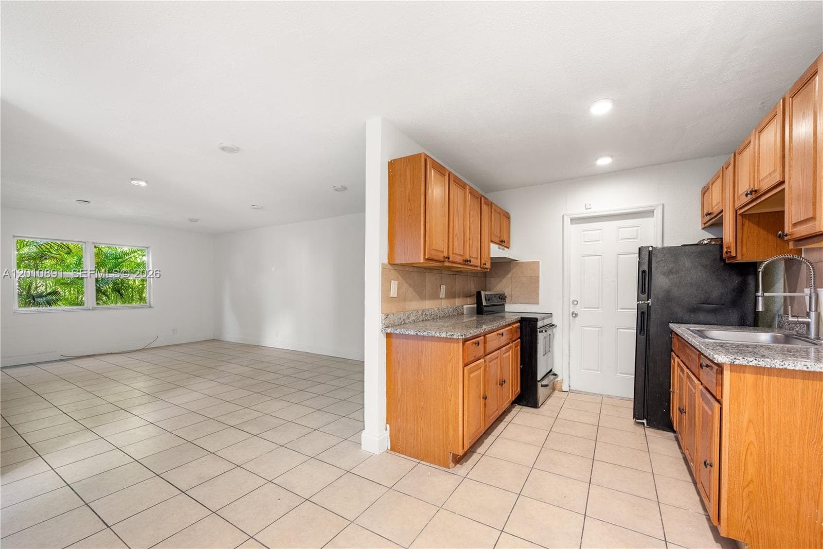 608 SW 16th Ave, Fort Lauderdale, FL 33312 — zdjęcie 5