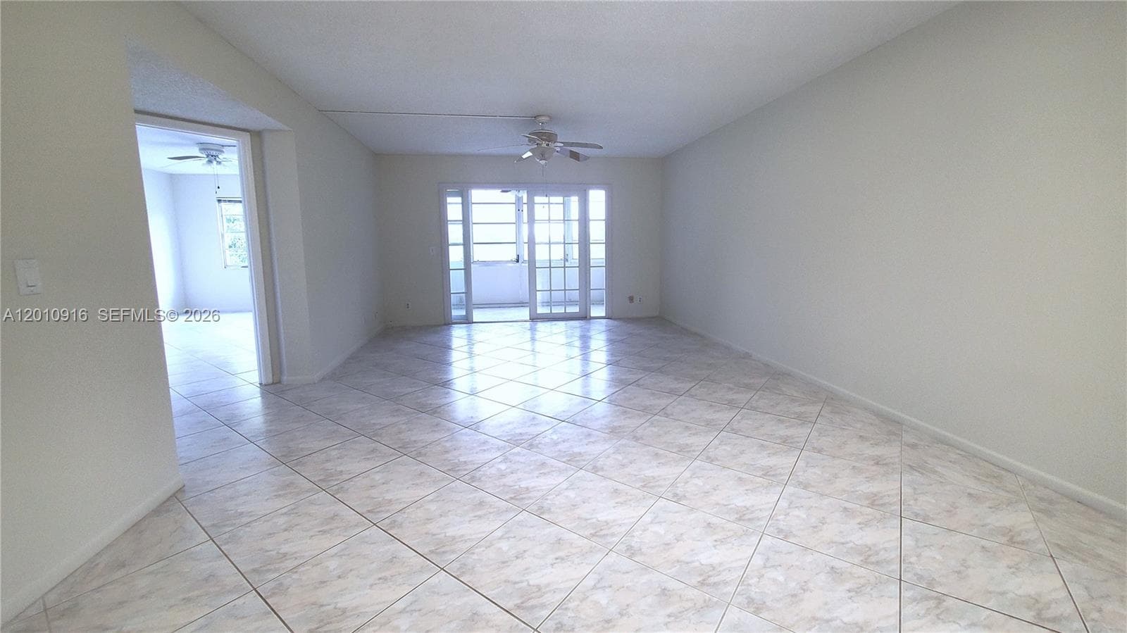 901 SW 128th Ave # 311E, Pembroke Pines, FL 33027 — zdjęcie 2