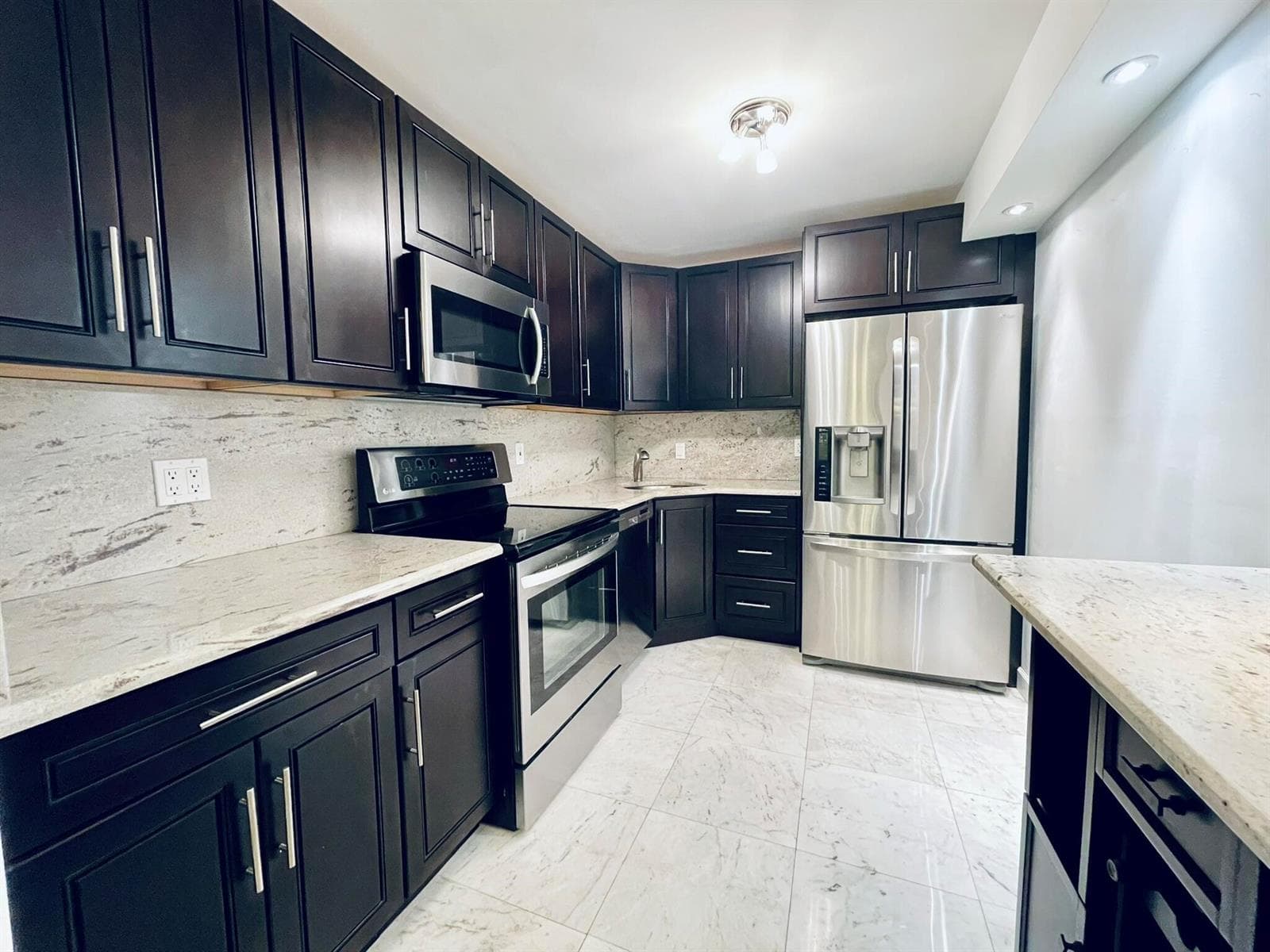 7000 NW 17th Street # 203, Plantation, FL 33313 — zdjęcie 4