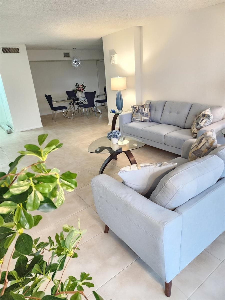 3400 N Ocean Drive # 703, Riviera Beach, FL 33404 — zdjęcie 4
