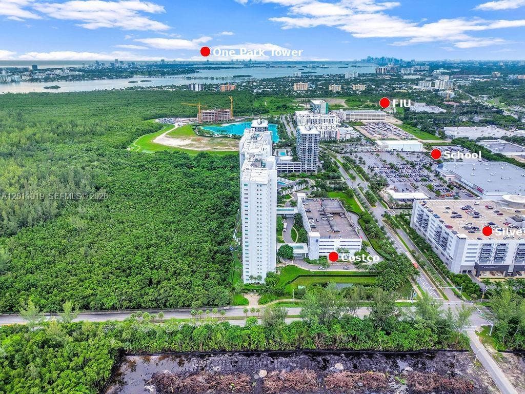 15051 Royal Oaks Ln # 1605, North Miami, FL 33181 — zdjęcie 2