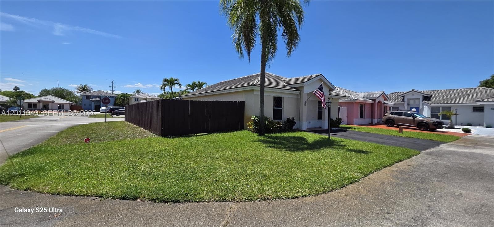 18516 NW 56th Ave, Miami Gardens, FL 33055 — zdjęcie 2