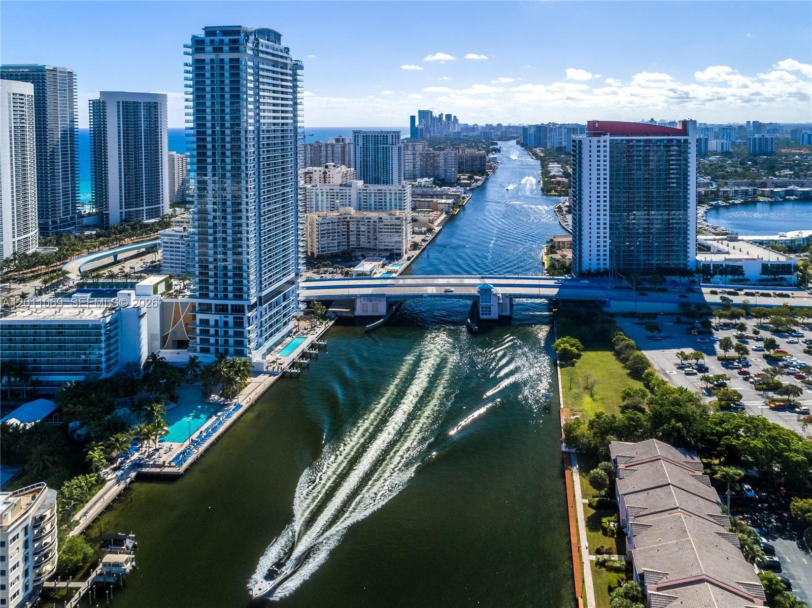 4010 S Ocean Dr # R908, Hollywood, FL 33019