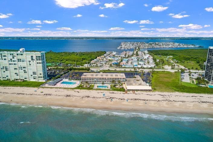 9800 S Ocean 107 Drive # 107, Jensen Beach, FL 34957 — zdjęcie 2