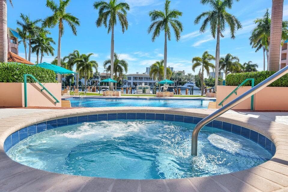 100 SE 5th Avenue # 107, Boca Raton, FL 33432 — zdjęcie 3