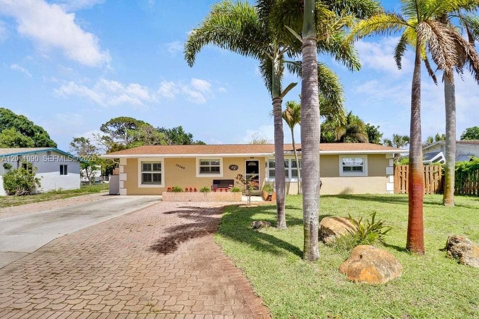 19049 SE Robert Drive, Jupiter, FL 33469 — zdjęcie 2