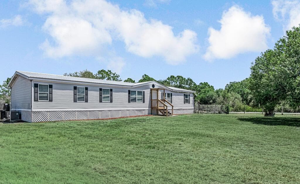 545 Bald Cypress Avenue, Clewiston, FL 33440 — zdjęcie 3