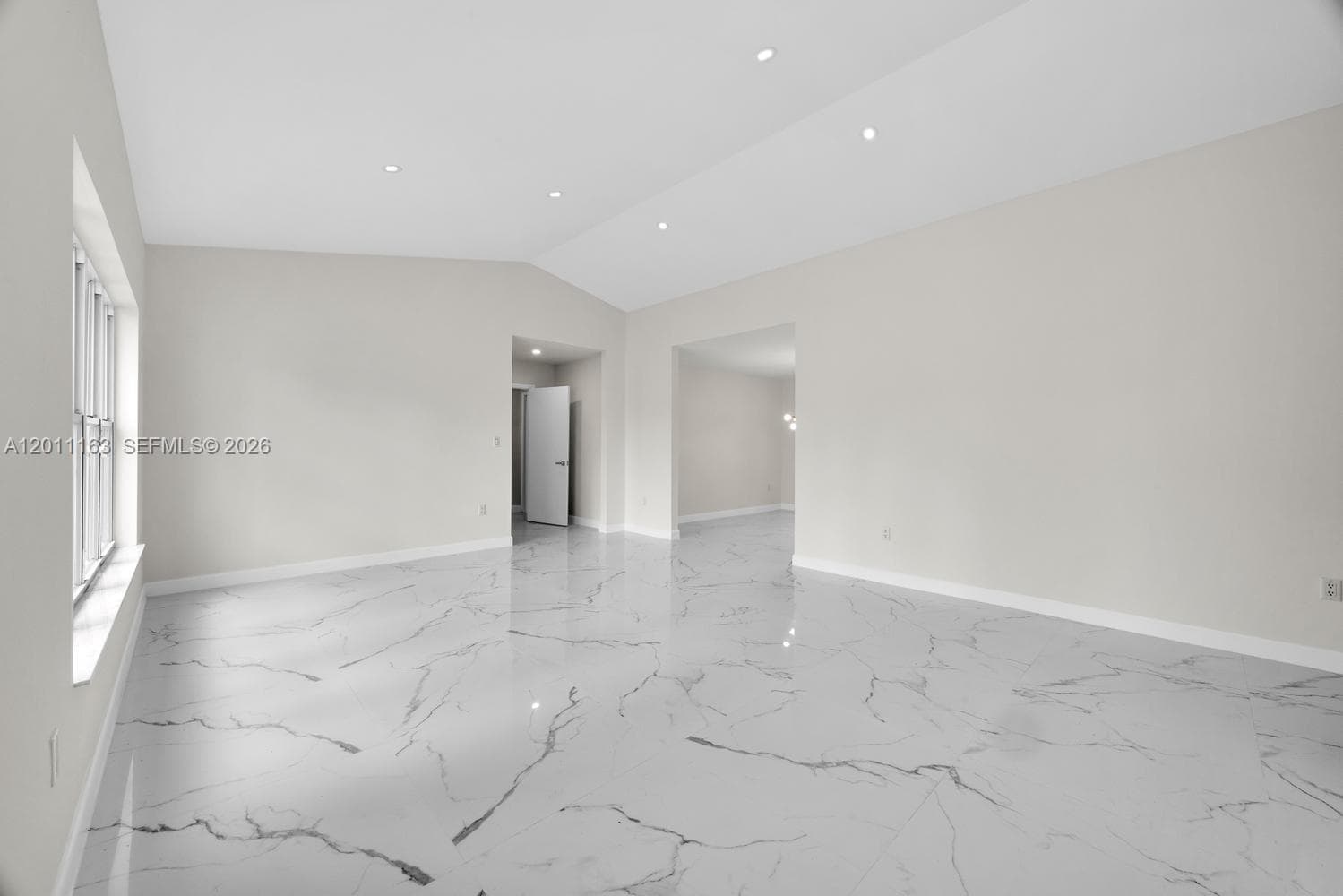 8503 SW 83rd St, Miami, FL 33143 — zdjęcie 3