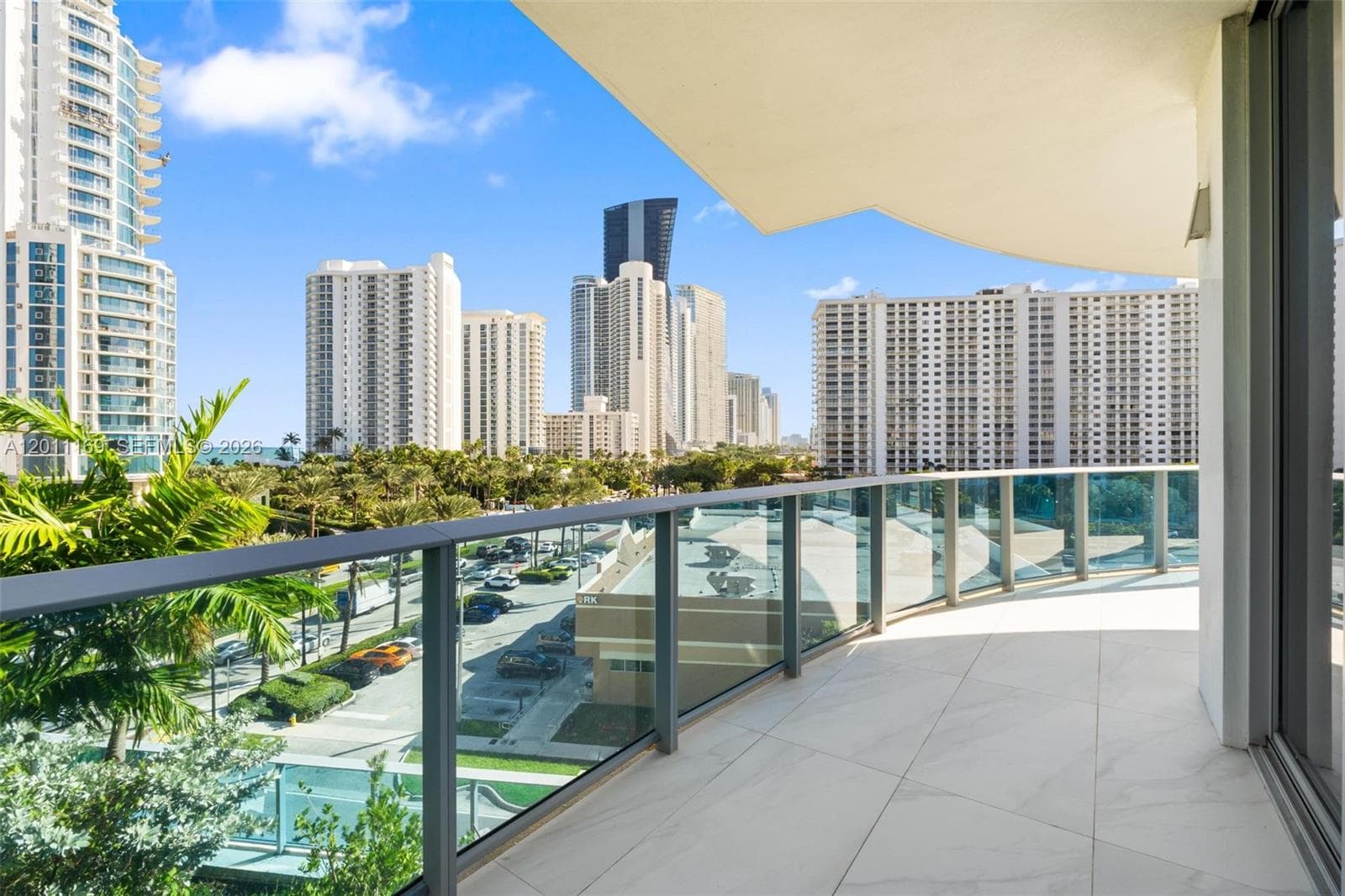 17550 Collins Ave # 501, Sunny Isles Beach, FL 33160 — zdjęcie 4