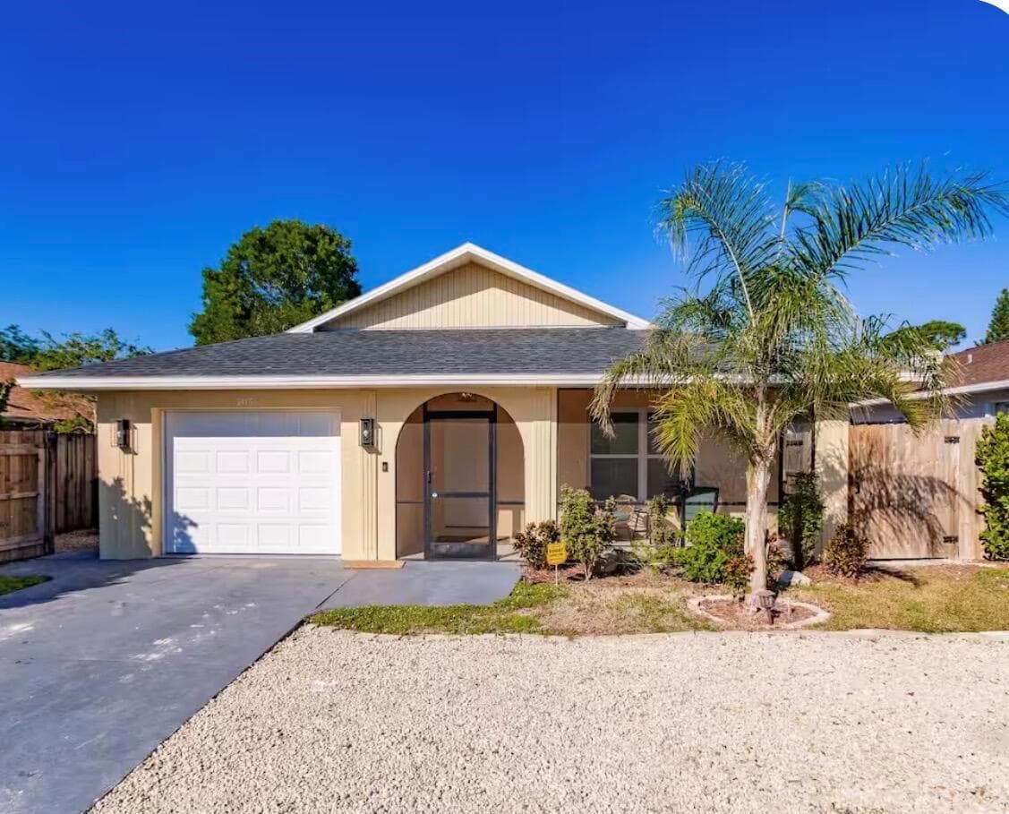 705 N 103rd Ave Avenue N, Naples, FL 34108 — zdjęcie 4