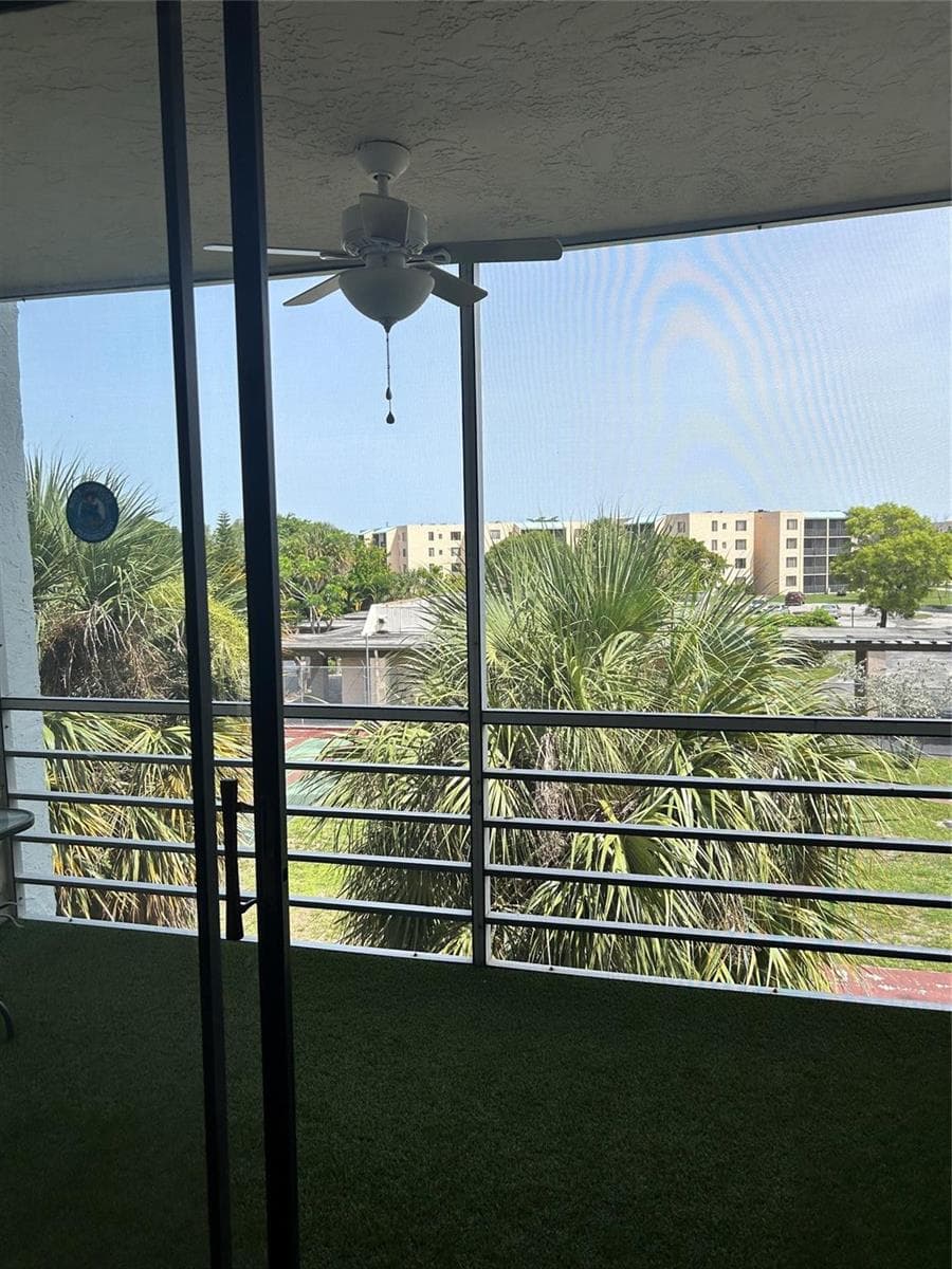 2860 Somerset Drive # 311k, Lauderdale Lakes, FL 33311 — zdjęcie 2