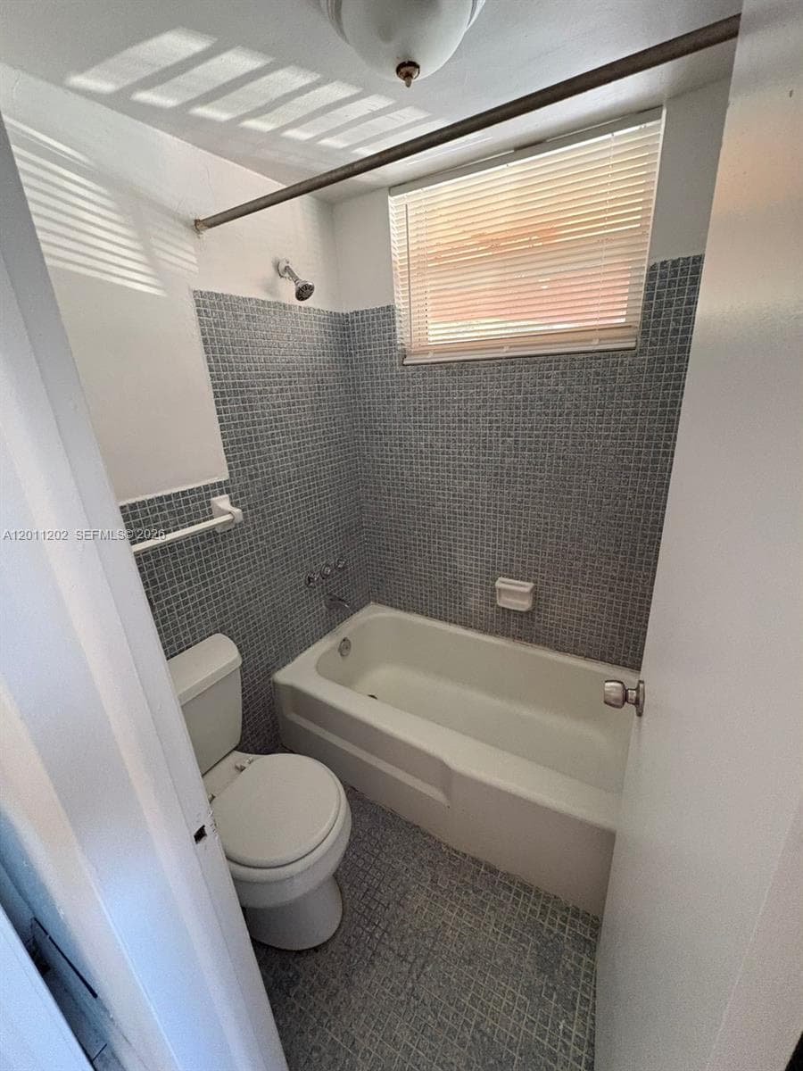 1590 NE 125th Ter # 1, North Miami, FL 33161 — zdjęcie 4