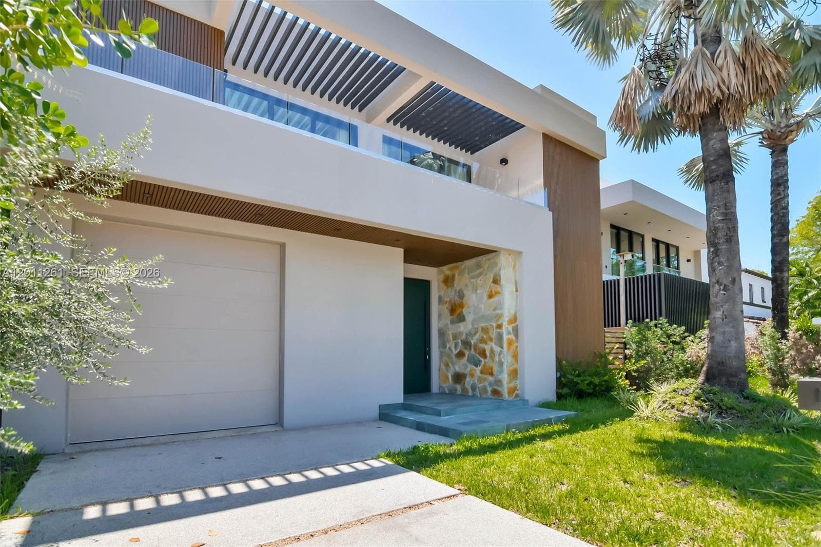 135 SW 29th Rd, Miami, FL 33129 — zdjęcie 3