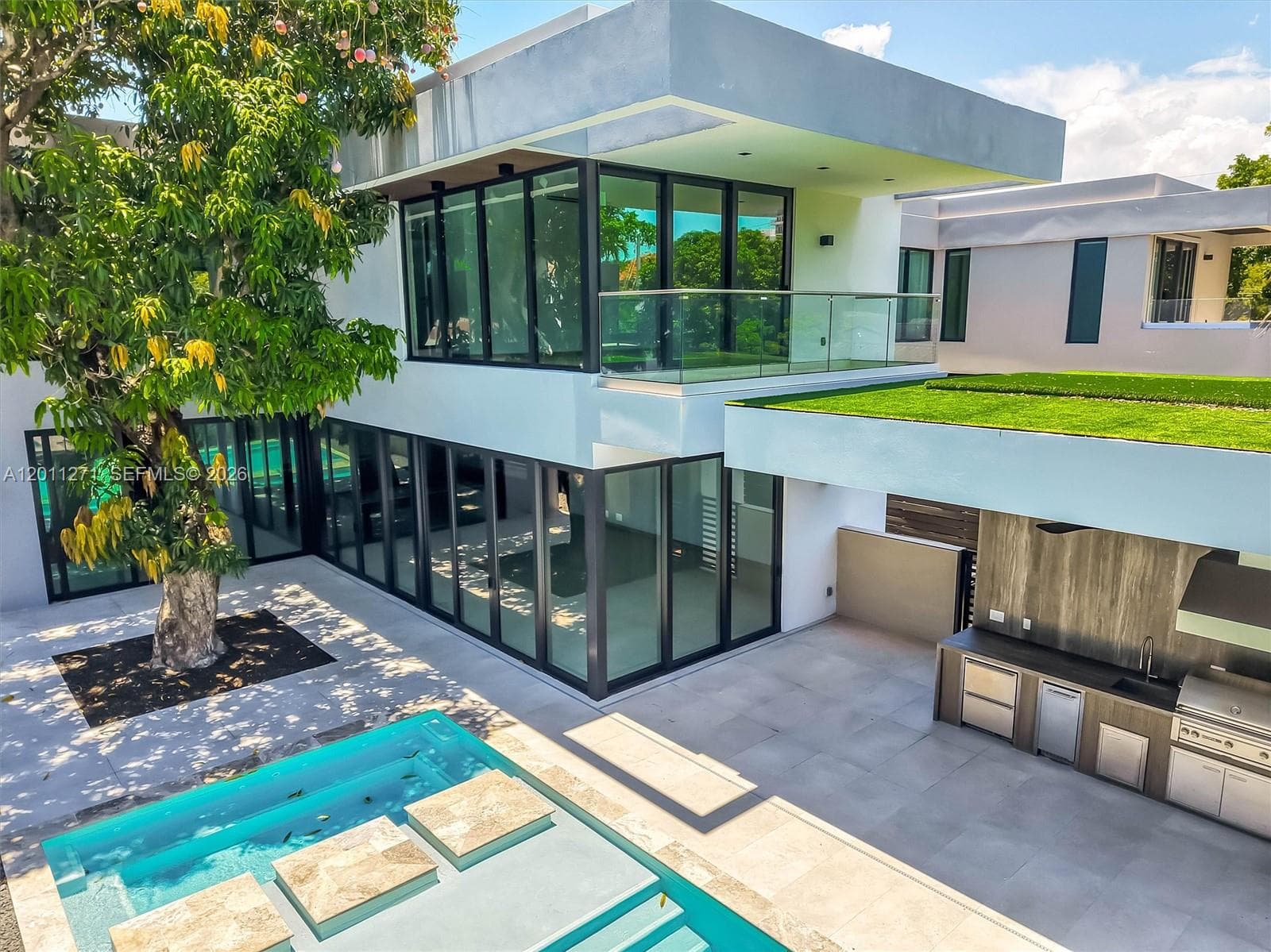125 SW 29th Rd, Miami, FL 33129 — zdjęcie 2