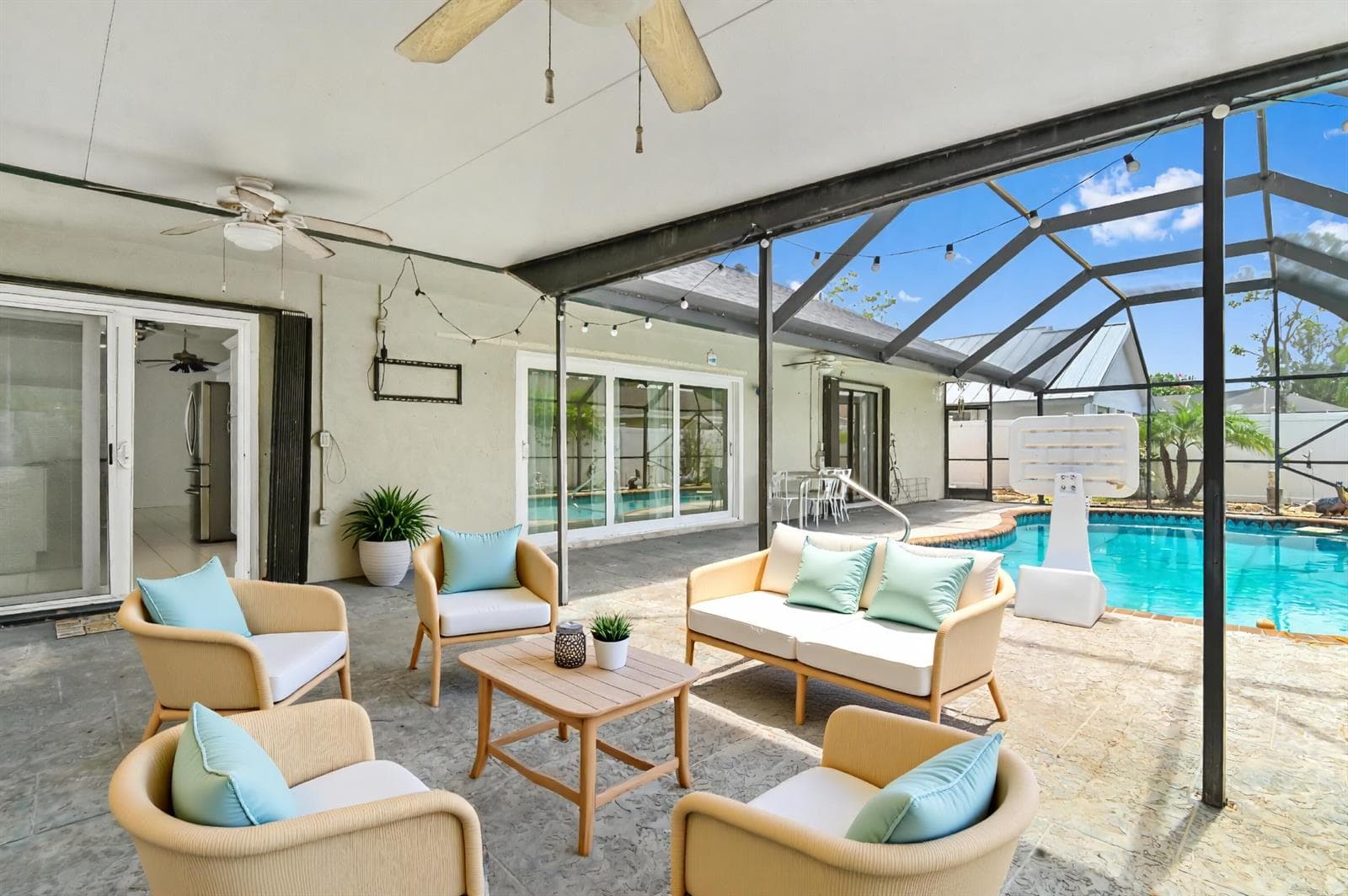 8372 Myakka Court, Lake Worth, FL 33467 — zdjęcie 2