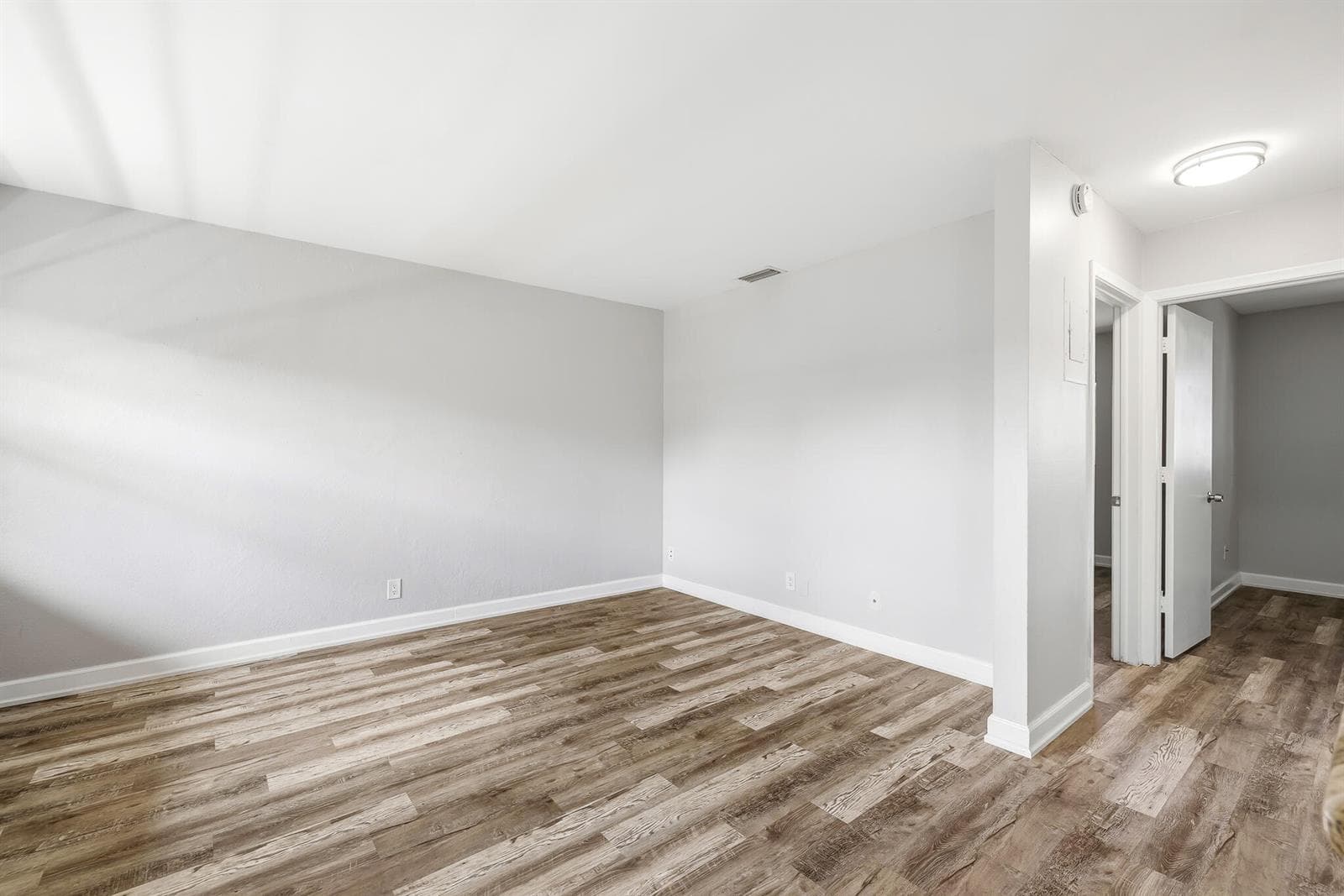 5162 NE 6th Avenue # 317, Oakland Park, FL 33334 — zdjęcie 5