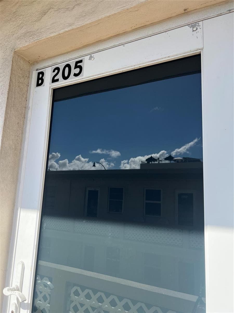 1315 N Ocean Drive # 205, Hollywood, FL 33019 — zdjęcie 3