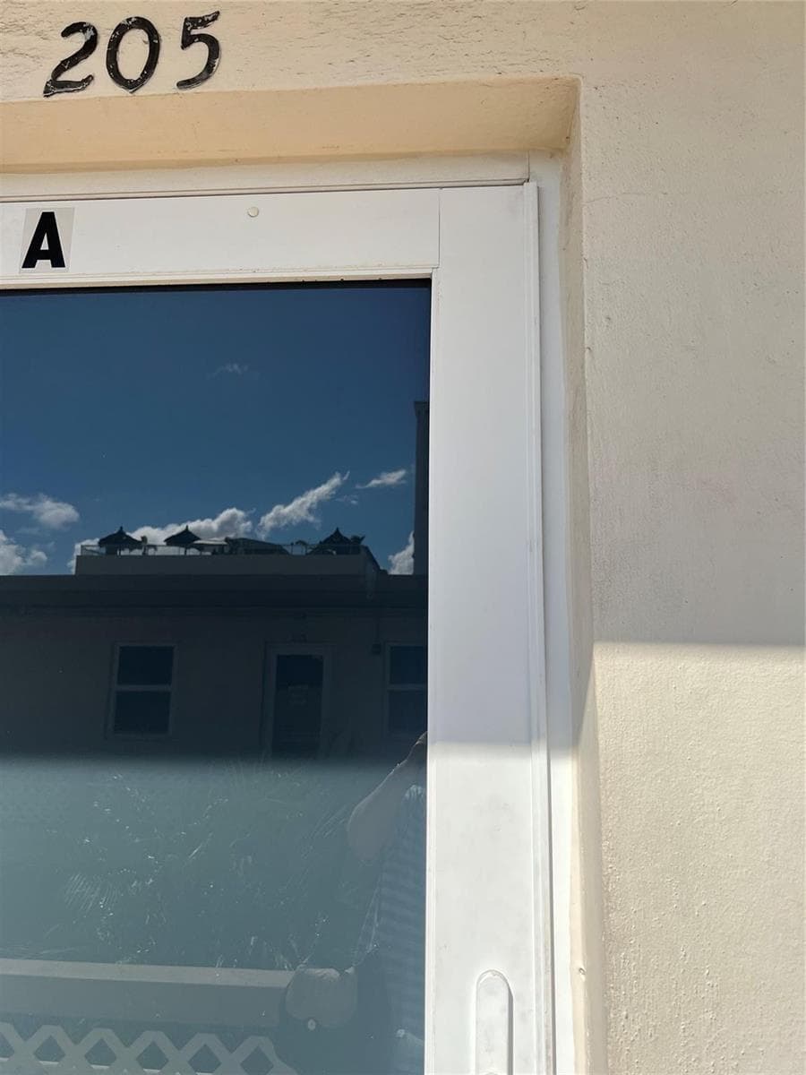 1315 N Ocean Drive # 205, Hollywood, FL 33019 — zdjęcie 4