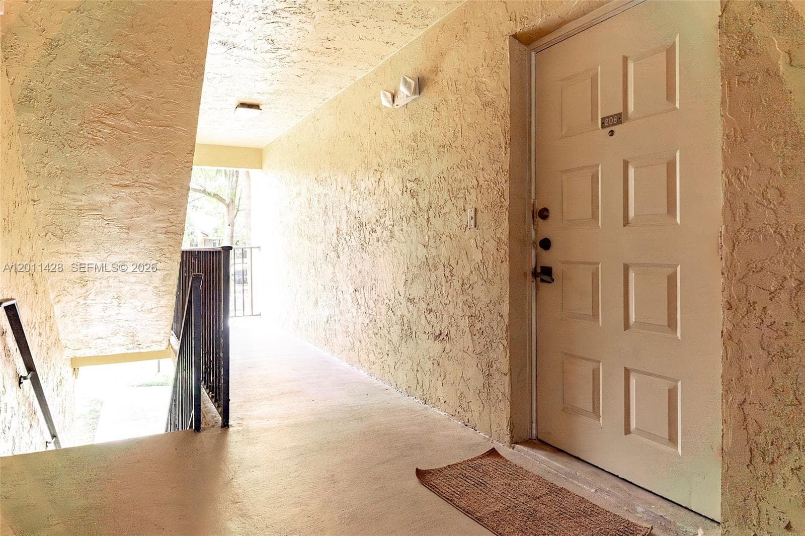 3083 N Oakland Forest Dr # 206, Oakland Park, FL 33309 — zdjęcie 3