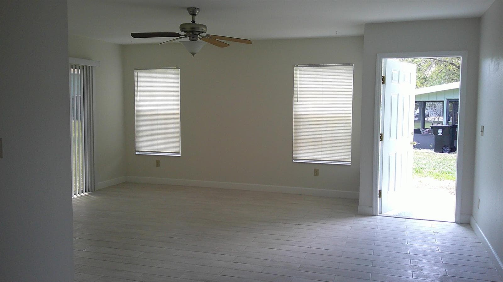 1350 SE La Haven Court, Port St. Lucie, FL 34952 — zdjęcie 3