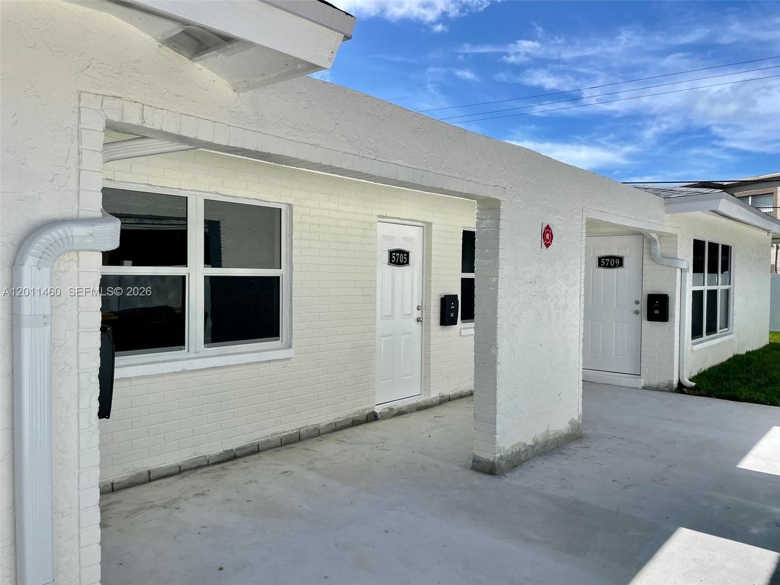 5711 NW 28th St # 5711, Lauderhill, FL 33313 — zdjęcie 4