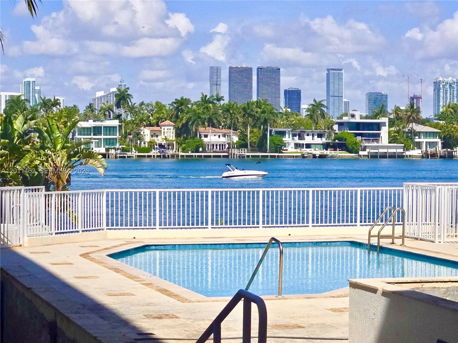 1 Century Ln # 603, Miami Beach, FL 33139 — zdjęcie 2