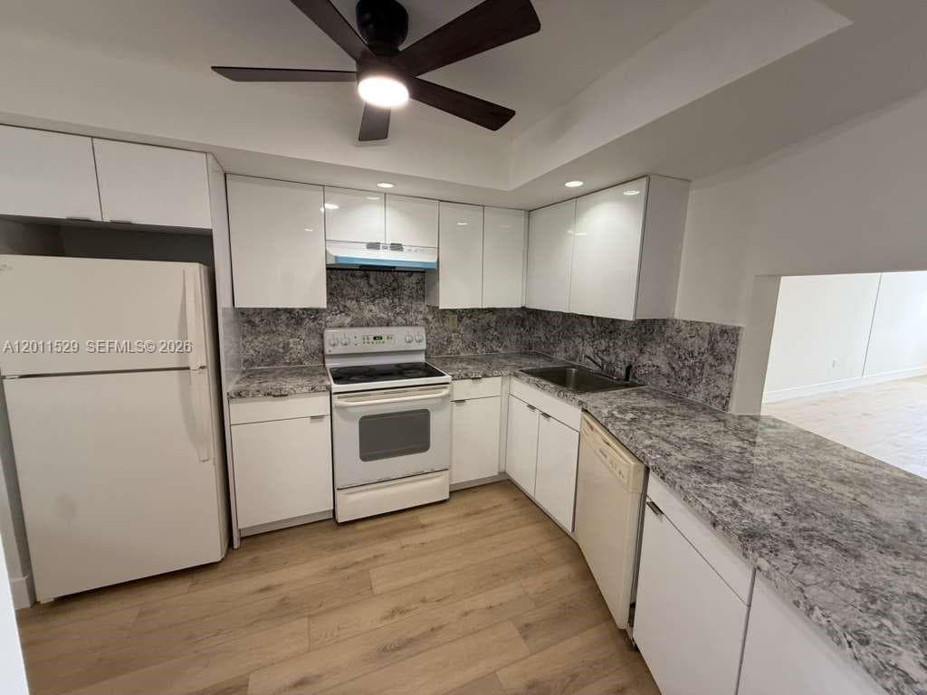 1750 NE 191st St # 508-2, Miami, FL 33179 — zdjęcie 2
