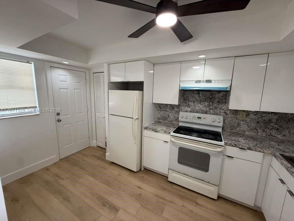 1750 NE 191st St # 508-2, Miami, FL 33179 — zdjęcie 3