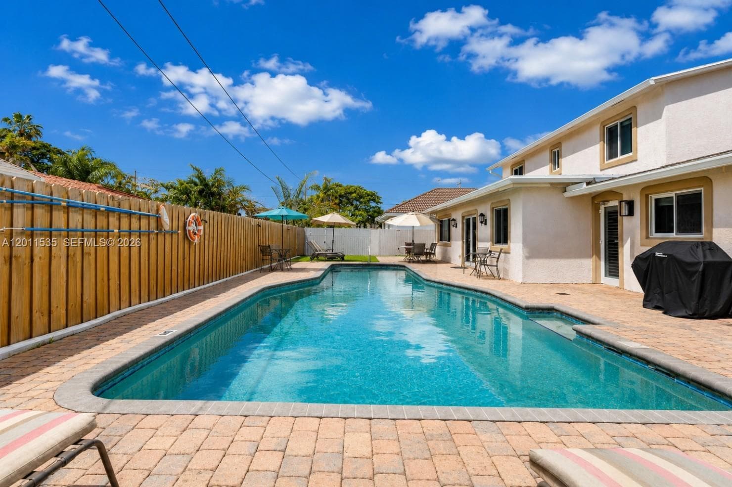 1660 NE 25th Ave, Pompano Beach, FL 33062 — zdjęcie 2