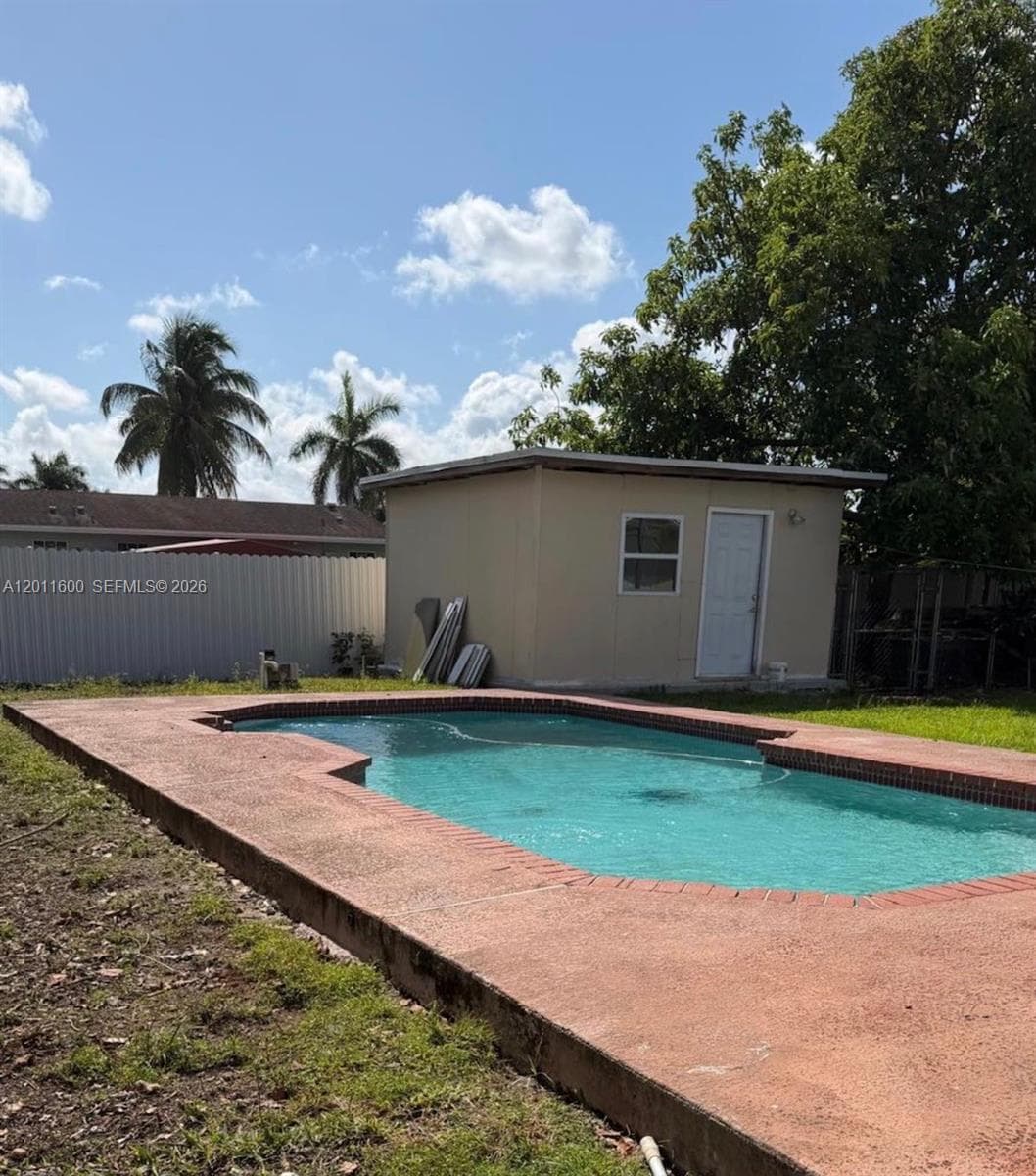 1701 NW 12th Ave, Homestead, FL 33030 — zdjęcie 3