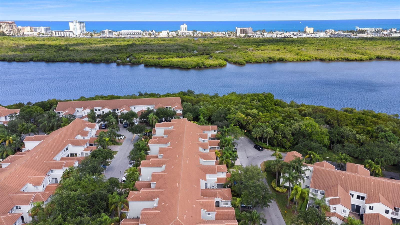931 Lemonwood Court, Hollywood, FL 33019 — zdjęcie 2