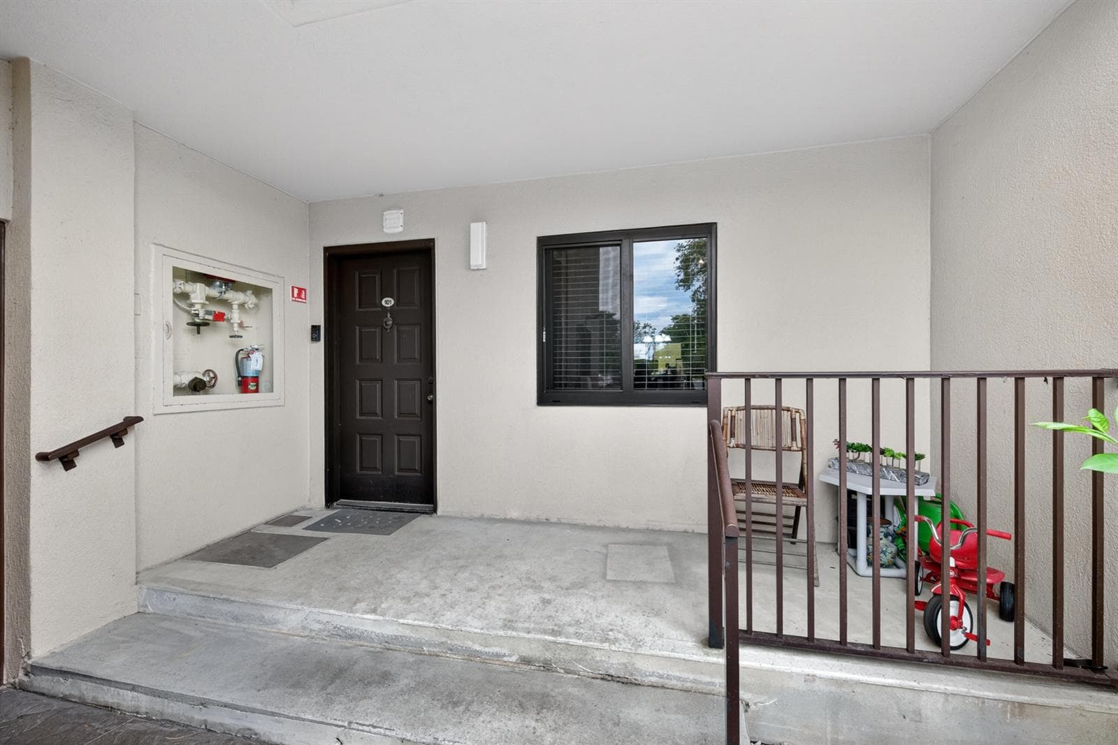 2200 S Cypress Bend Drive # 101, Pompano Beach, FL 33069 — zdjęcie 4