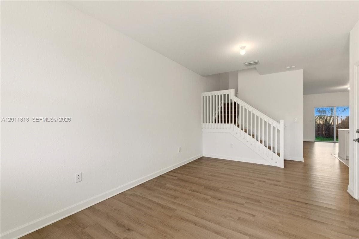 12865 NW 24th Ave, Miami, FL 33167 — zdjęcie 4