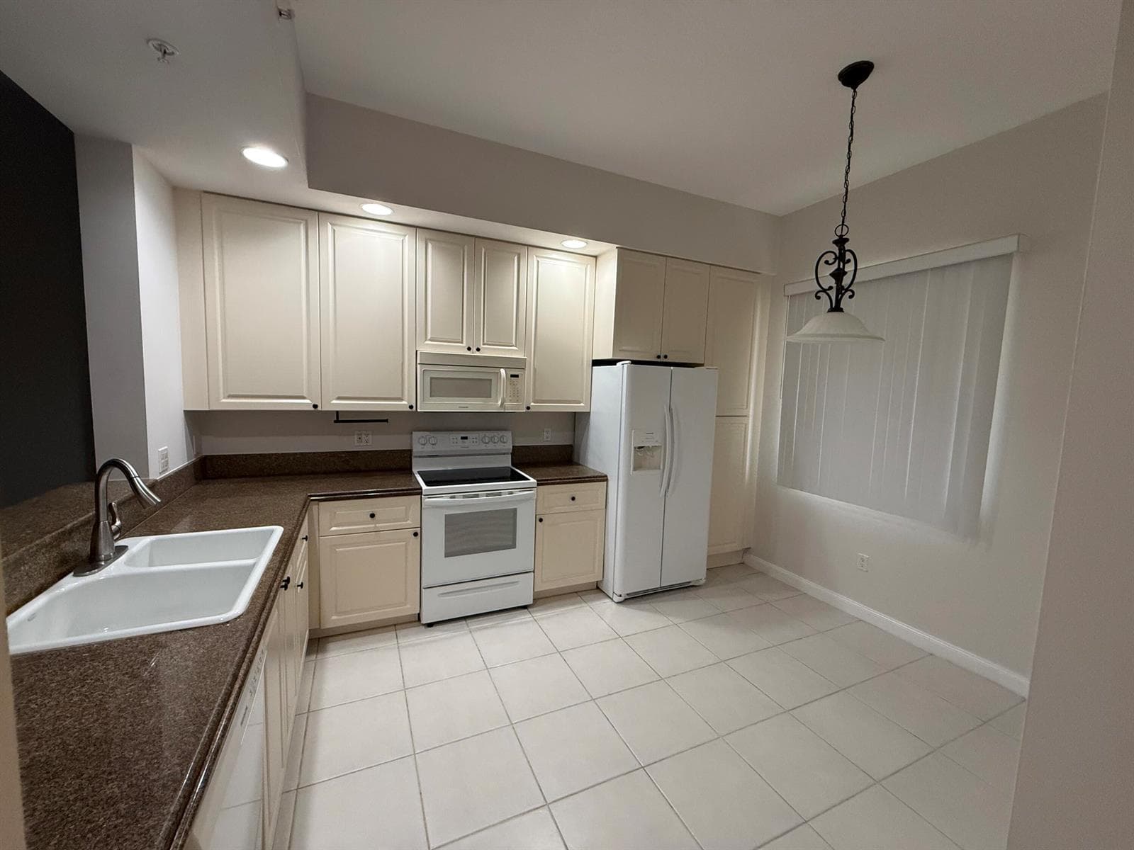 20 Harbour Isle Drive W # Ph01, Fort Pierce, FL 34949 — zdjęcie 2