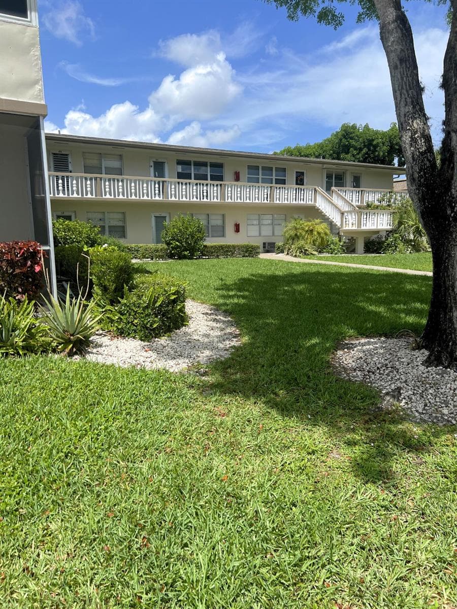 52 Dorchester, West Palm Beach, FL 33417 — zdjęcie 2