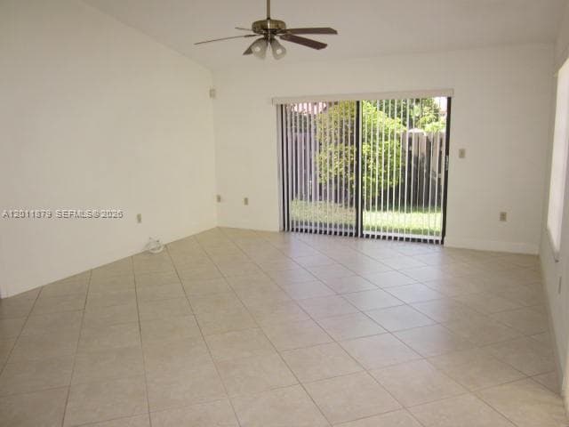 8853 SW 112 PL, Miami, FL 33176 — zdjęcie 2