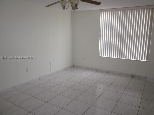 8201 NW 8th St # 1-414, Miami, FL 33126 — zdjęcie 5
