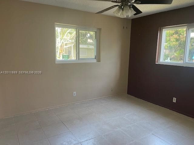 4501 Mainland Dr, Tamarac, FL 33319 — zdjęcie 4