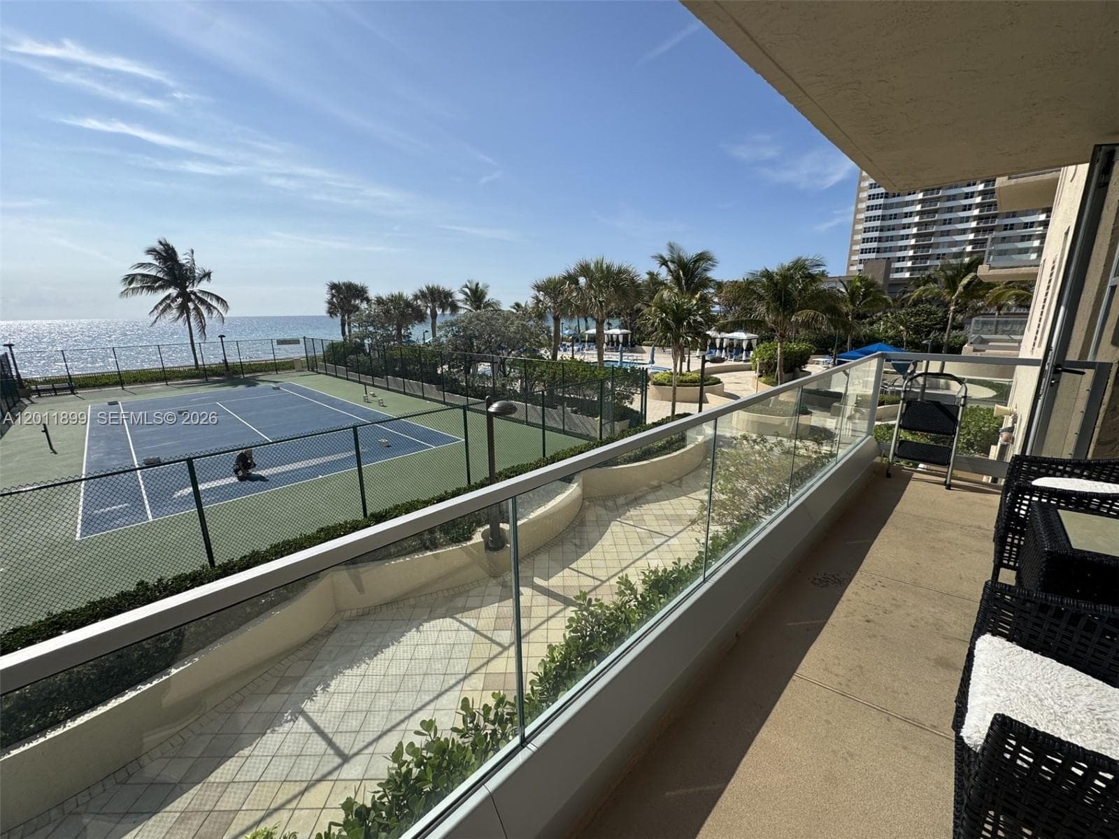 1912 S Ocean Dr # 3D, Hallandale Beach, FL 33009 — zdjęcie 2