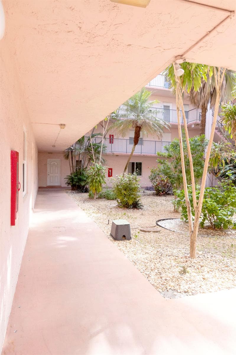 2851 Somerset Drive # 116 E, Lauderdale Lakes, FL 33311 — zdjęcie 3