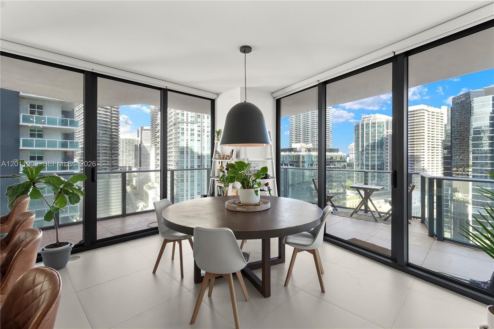1300 S Miami Ave # 2001, Miami, FL 33130 — zdjęcie 3