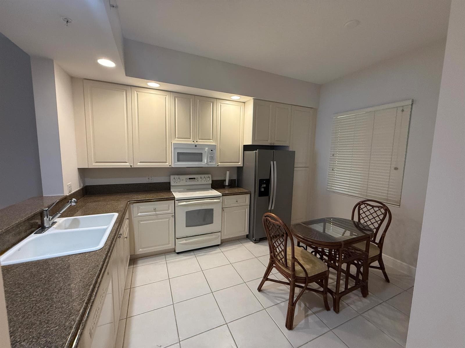 11 W Harbour Isle Dr W # 105, Fort Pierce, FL 34949 — zdjęcie 3