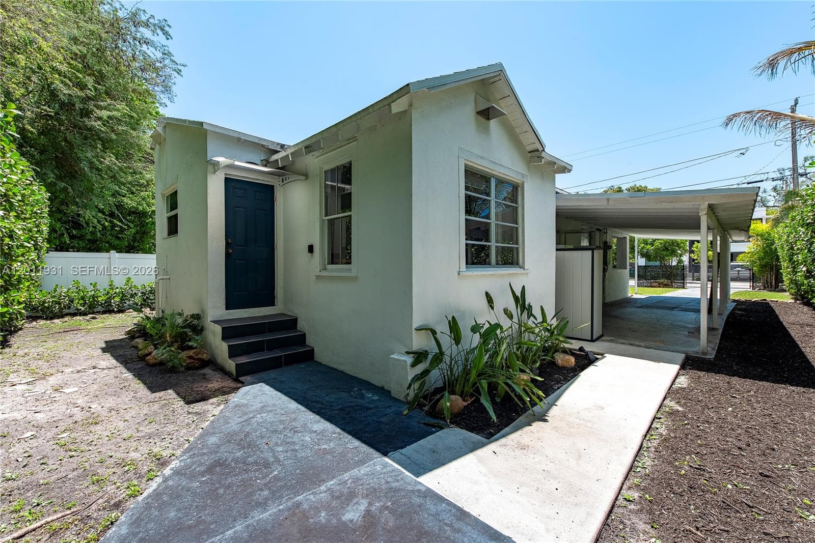 3655 Oak Ave # 3655, Miami, FL 33133 — zdjęcie 3