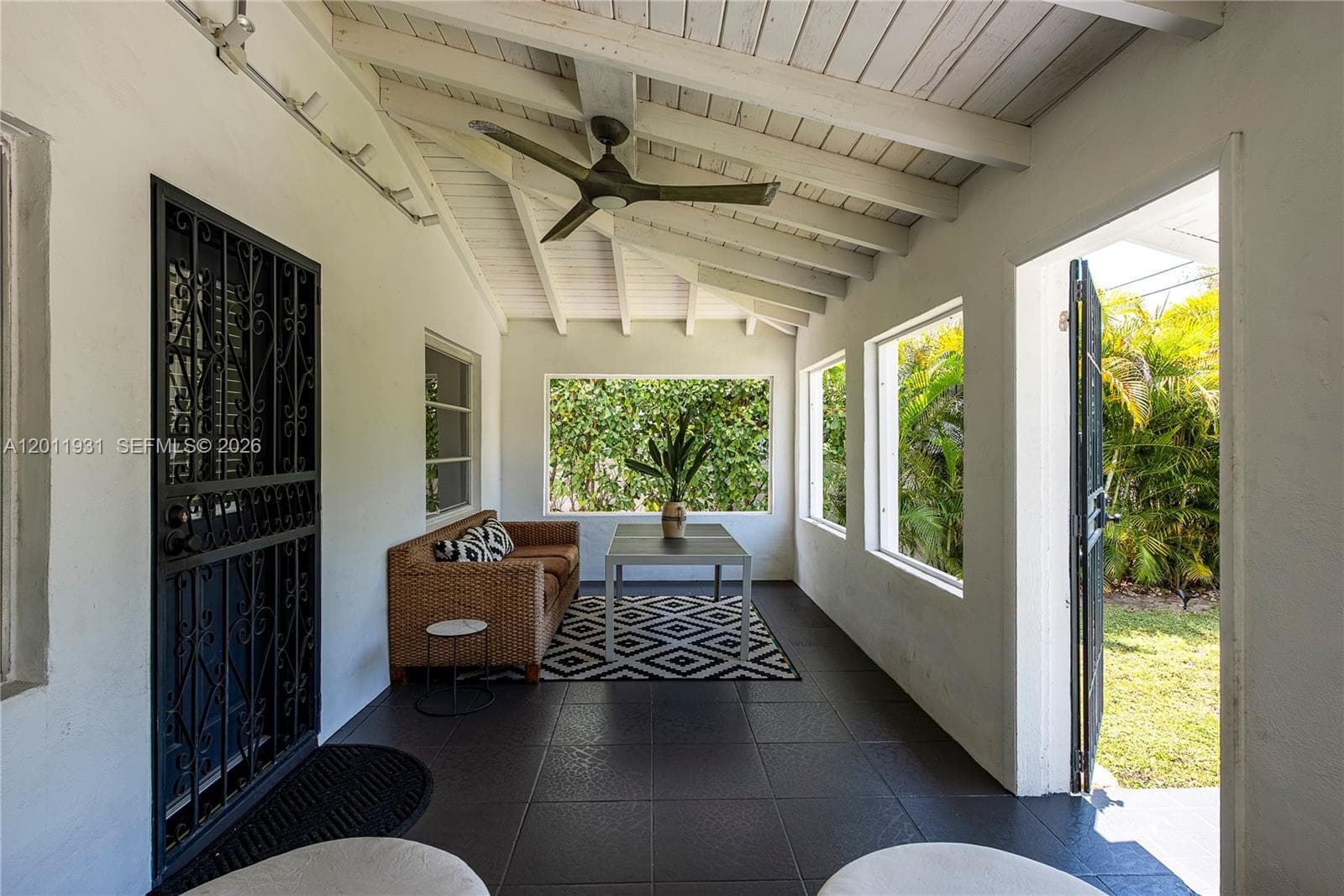 3655 Oak Ave # 3655, Miami, FL 33133 — zdjęcie 4